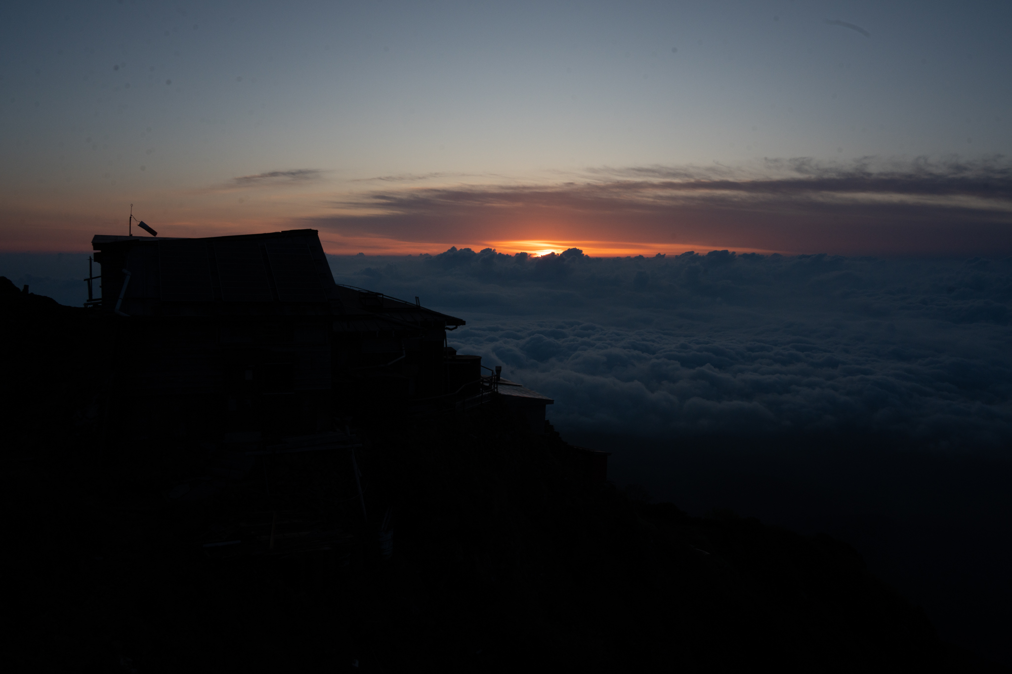 八ヶ岳頂上山荘